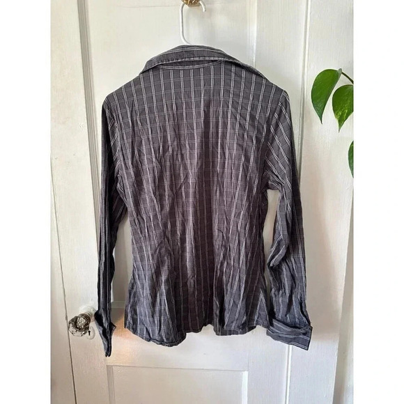 Worthington Stretch Women’s size 12 button down shirt - Picture 6 of 7